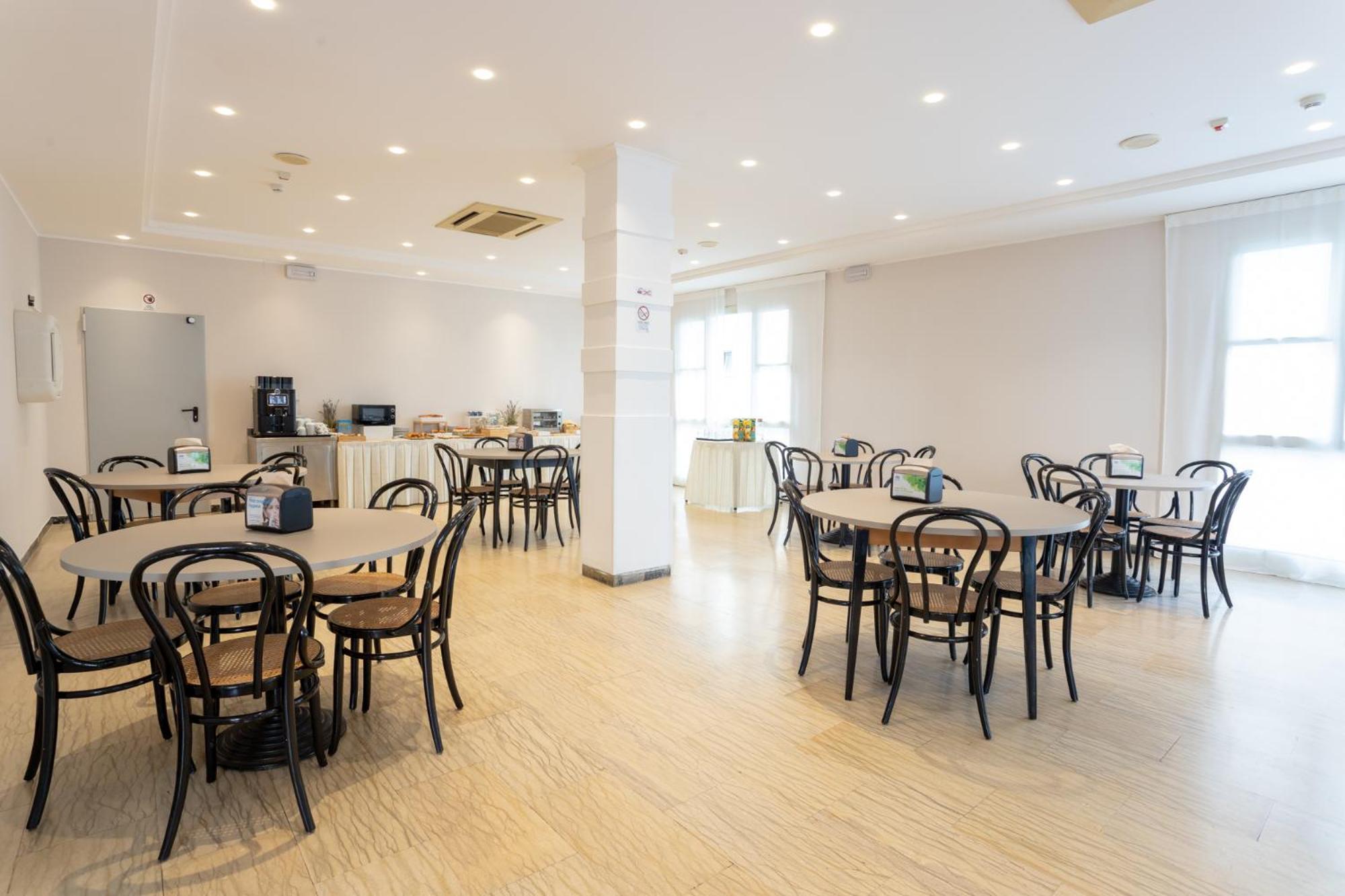 Hotel Katina Ρίμινι Εξωτερικό φωτογραφία