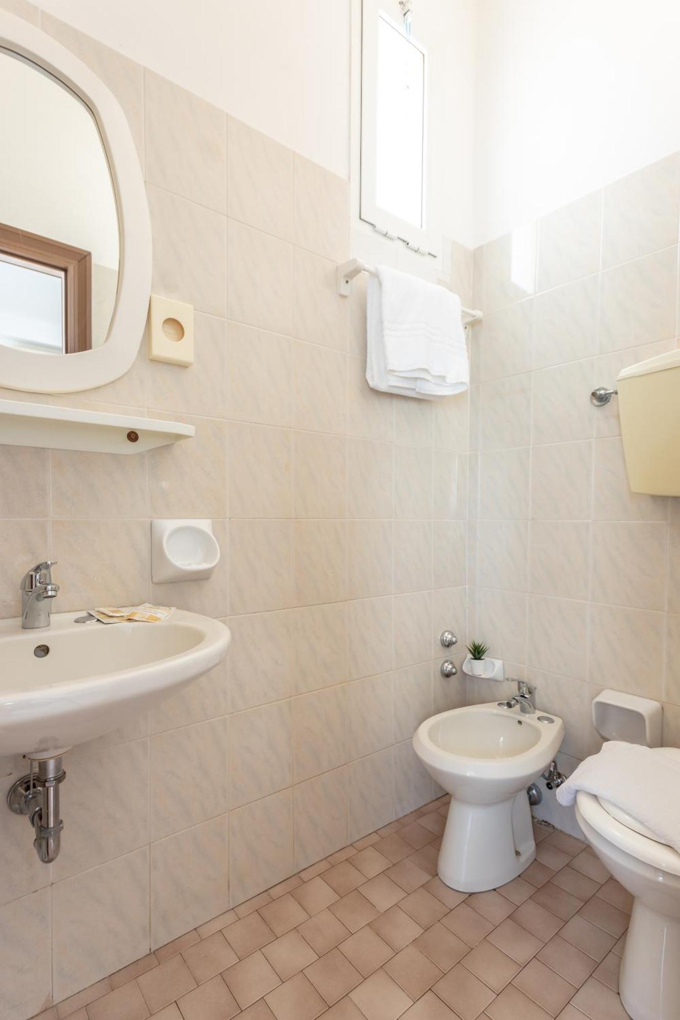 Hotel Katina Ρίμινι Εξωτερικό φωτογραφία